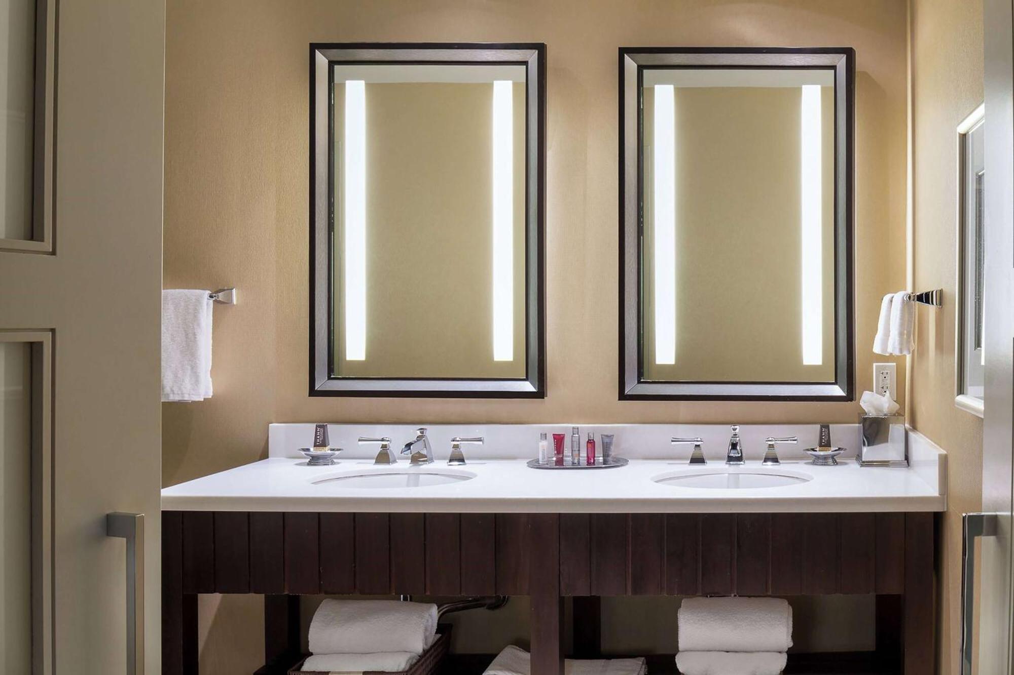 Wyndham Atlanta Buckhead Hotel & Conference Center Экстерьер фото